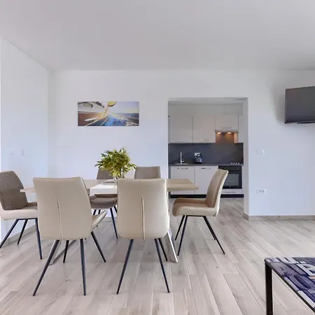 Galici-5 By Interhome Appartement Umag