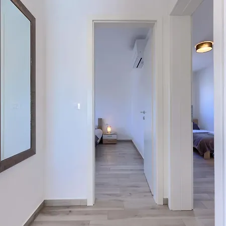 Galici-5 By Interhome Appartamento