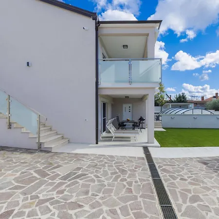 Appartement Galici-5 By Interhome *