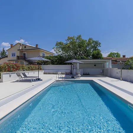 Galici-5 By Interhome * Umag