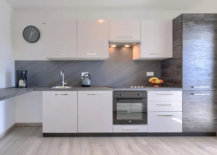 Galici-5 By Interhome