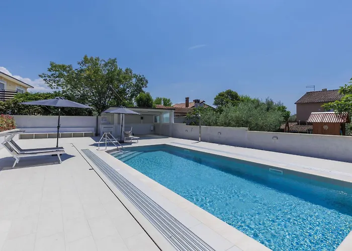 Galici-5 By Interhome